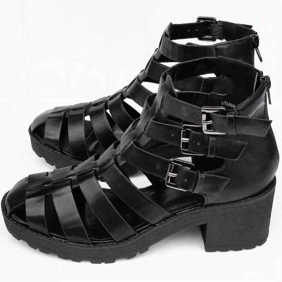 BRAND NEW IN BOX, BLACK WOVEN CAGED GLADIATOR ANKLE SHOES/BOOTS - Picture 4 of 5